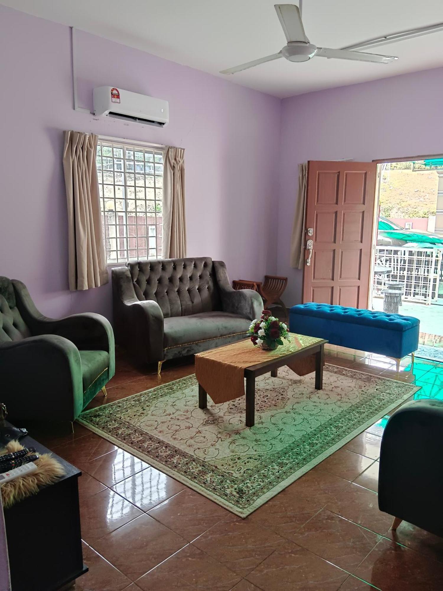 Aliza Scawa Homestay Kuala Pilah Exterior foto